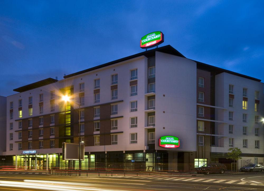 Courtyard By Marriott Paris Saint Denis Hotell Eksteriør bilde